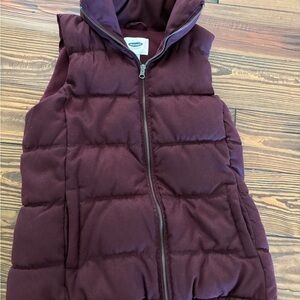 Old Navy Maroon Hooded Puffer Vest